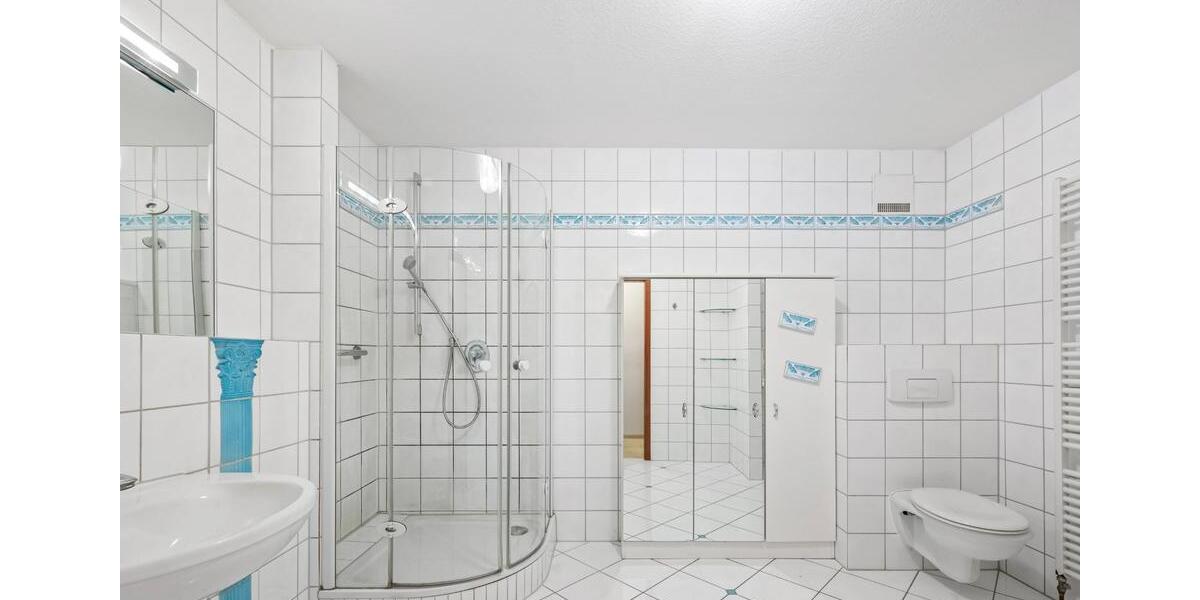 Terrassenwohnung Künzelsau - 4 Zimmer, 169 m&sup2;, 399.000&euro; | Angebot:24356130