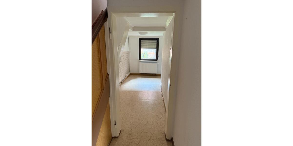 Etagenwohnung Schmalkalden - 3 Zimmer, 60 m&sup2;, 750&euro; | Angebot:26605345