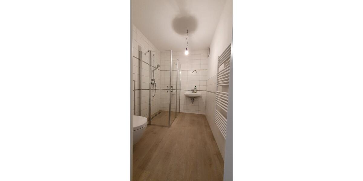 Erdgeschoßwohnung Neukirchen - 3 Zimmer, 73 m&sup2;, 800&euro; | Angebot:26321631