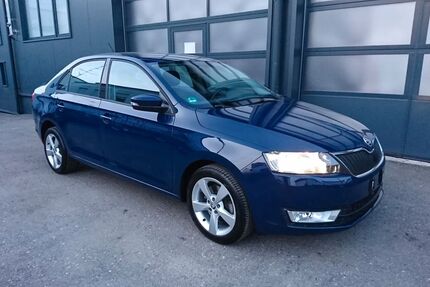 Skoda Rapid 128.000 km 7.900 &euro; Weingarten 88250