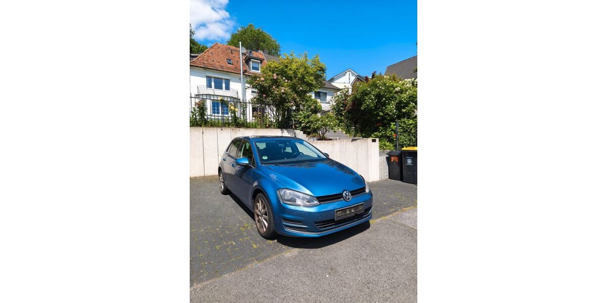 VW Golf 185.763 km 7.900 &euro; Remscheid 42857