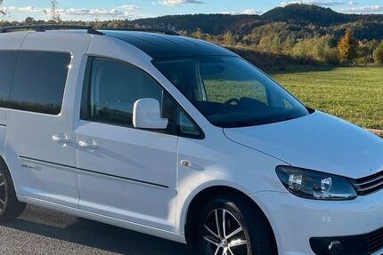 VW Caddy 161.000 km 10.950 € Oelsnitz/Erzgeb. 09376
