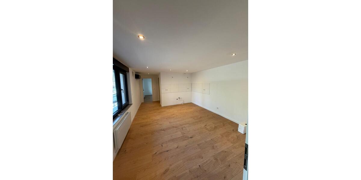 Doppelhaushälfte Grevenbroich Neuenhausen - 6 Zimmer, 189 m&sup2;, 1.850&euro; | Angebot:25302187