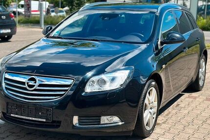 Opel Insignia 141.924 km 7.600 &euro; Melle 49324