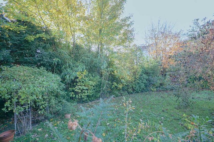 Freistehendes Einfamilienhaus mit Garten und Sonnenbalkon zimmer