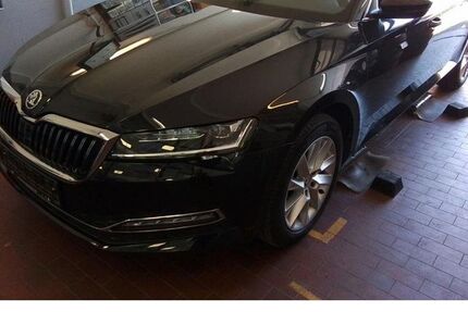 Skoda Superb 34.600 km 26.890 &euro; Weinheim 69469