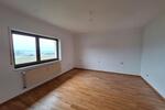 Etagenwohnung Solms - 3.5 Zimmer, 125 m&sup2;, 1.000&euro; | Angebot:26314672
