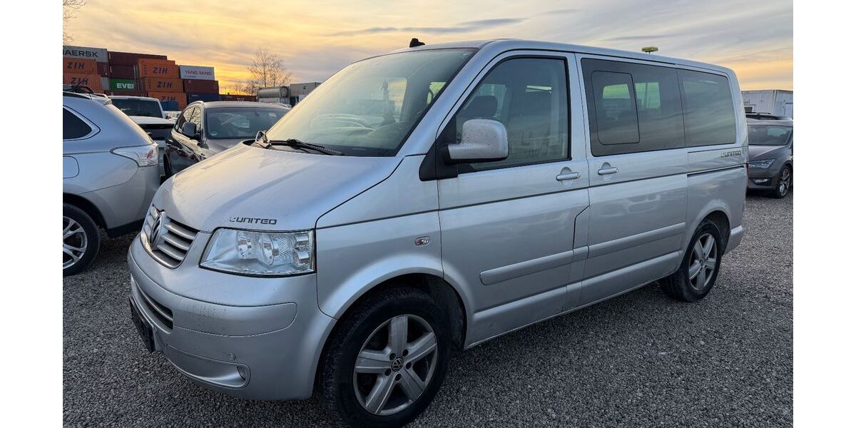 VW T5 Transporter 340.000 km 5.999 &euro; München 81829
