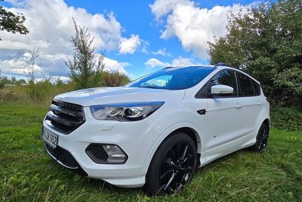 Ford Kuga 118.730 km 15.300 &euro; Straßenhaus 56587