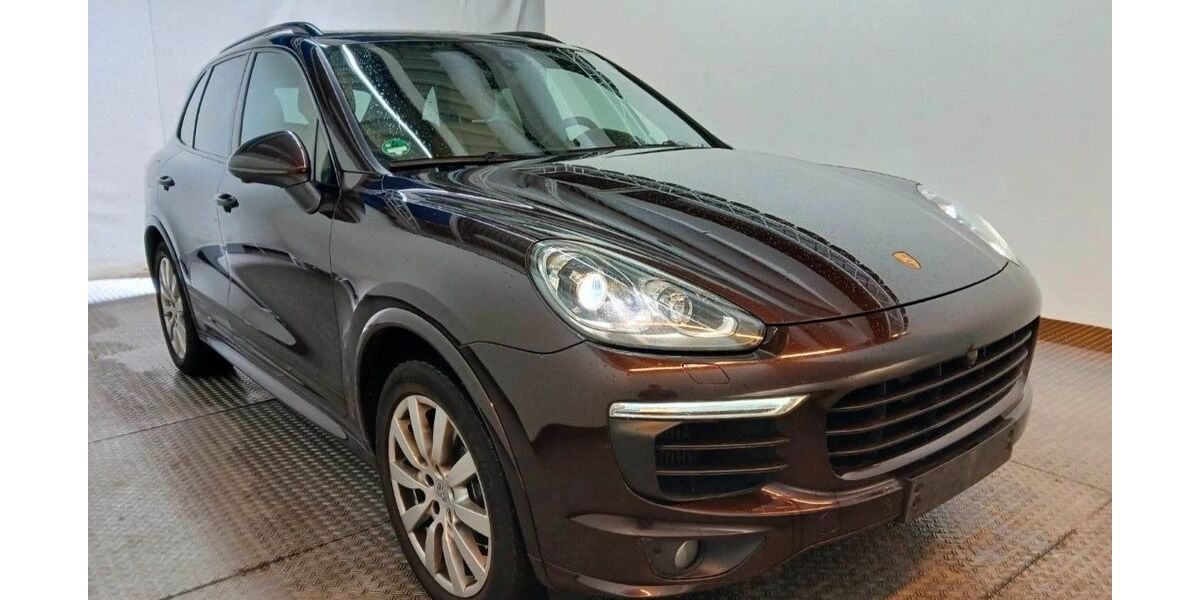 Porsche Cayenne 249.756 km 21.600 &euro; Hamburg 22335
