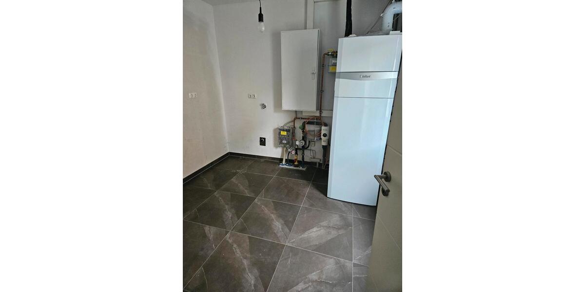 Einfamilienhaus Uetze - 4 Zimmer, 130 m&sup2;, 1.200&euro; | Angebot:25397225