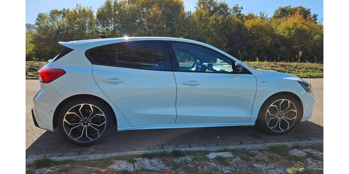 Ford Focus 78.000 km 16.200 &euro; Wörnitz 91637