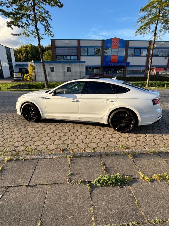 Audi A5 125.000 km 32.500 € Hamburg 20539