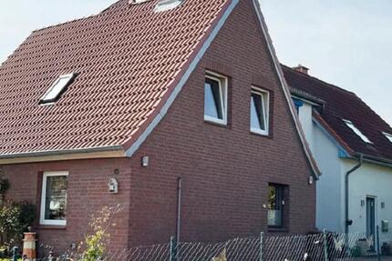 Haus Heikendorf - 3 Zimmer, 120 m&sup2;, 1.550&euro; | Angebot:26273685