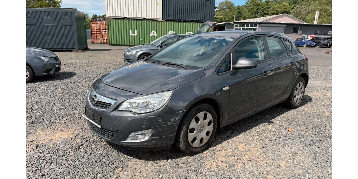 Opel Astra 237.543 km 1.900 &euro; Biebergemünd-Kassel 63599
