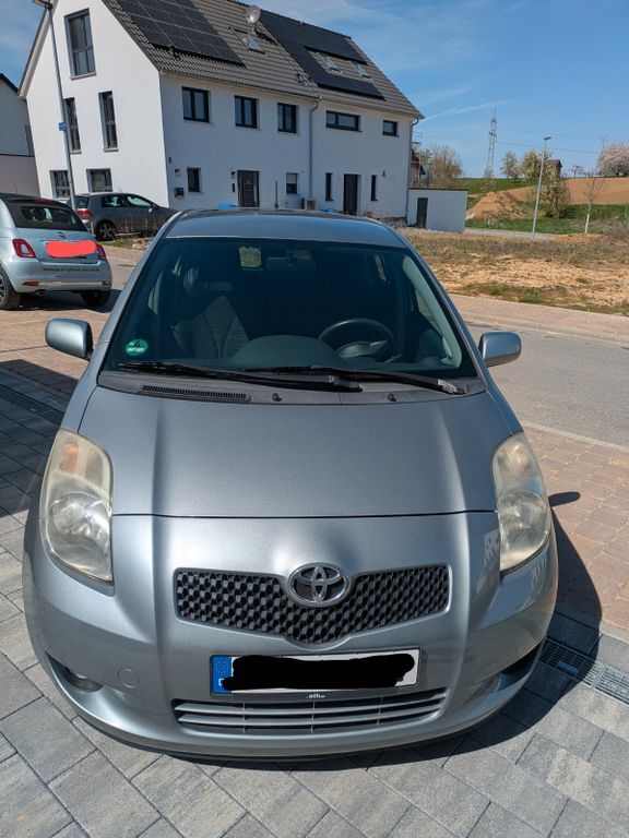 Yaris