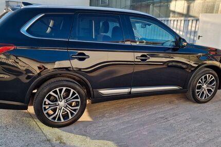 Mitsubishi Outlander 119.300 km 15.000 &euro; Neuhofen 67141