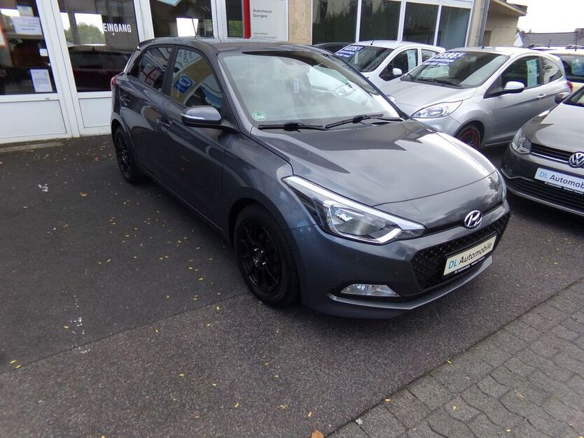i20