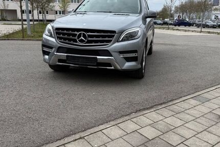 Mercedes-Benz ML 350 252.000 km 14.299 &euro; Ostelsheim 75395
