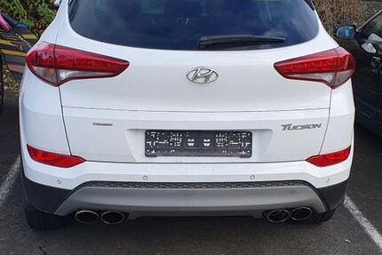 Hyundai TUCSON 71.000 km 12.800 &euro; Stadtallendorf 35260