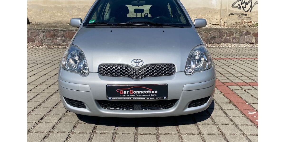 Toyota Yaris 195.993 km 999 &euro; Dresden 01187