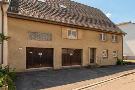 Haus Trossingen - 8 Zimmer, 146 m&sup2;, 295.000&euro; | Angebot:24865248