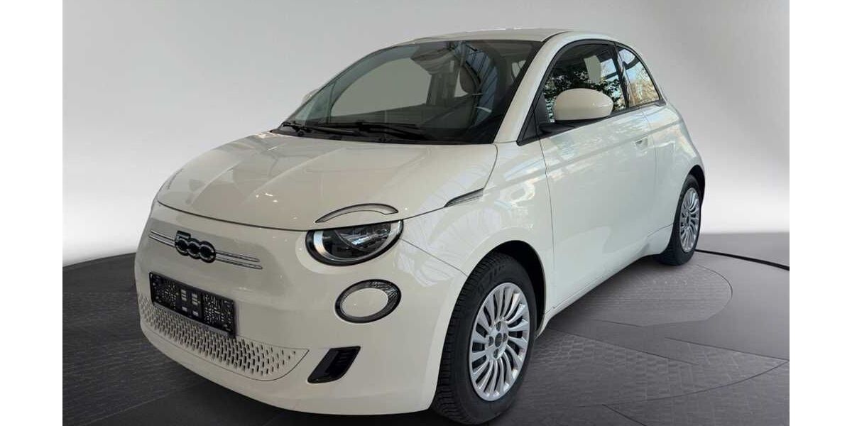 Fiat 500 4.500 km 18.990 &euro; München 81249
