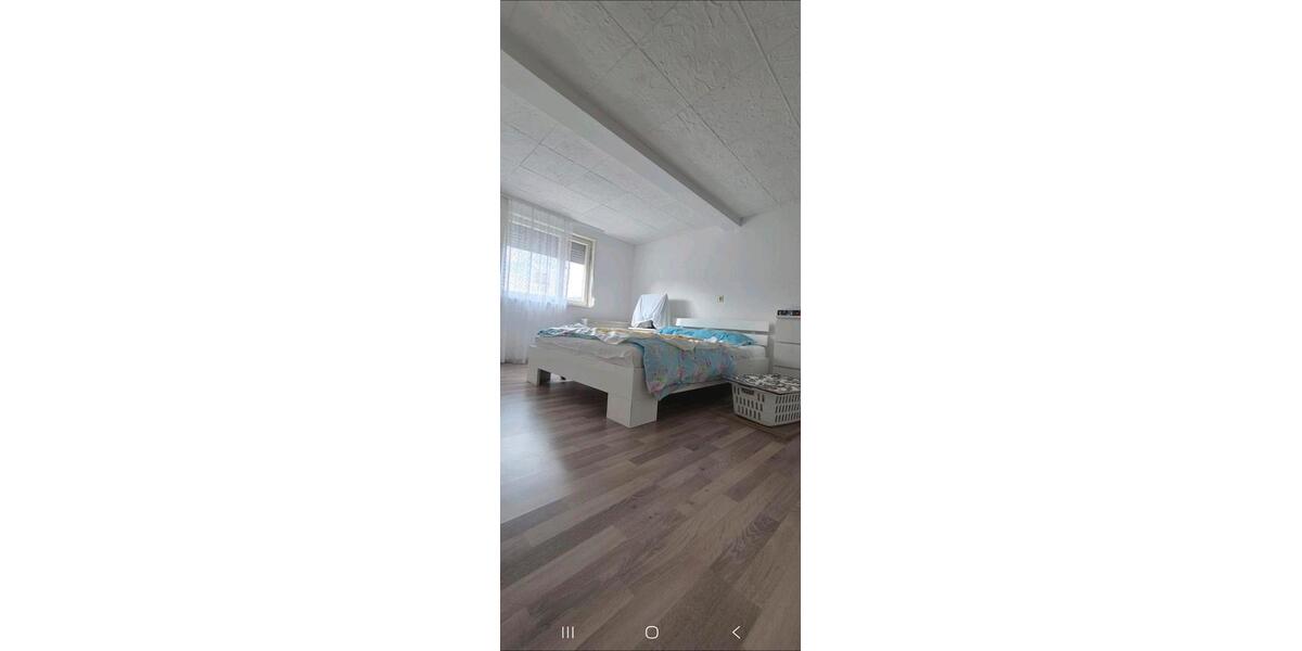 Reihenhaus Rudersberg - 7 Zimmer, 120 m&sup2;, 300.000&euro; | Angebot:27281123