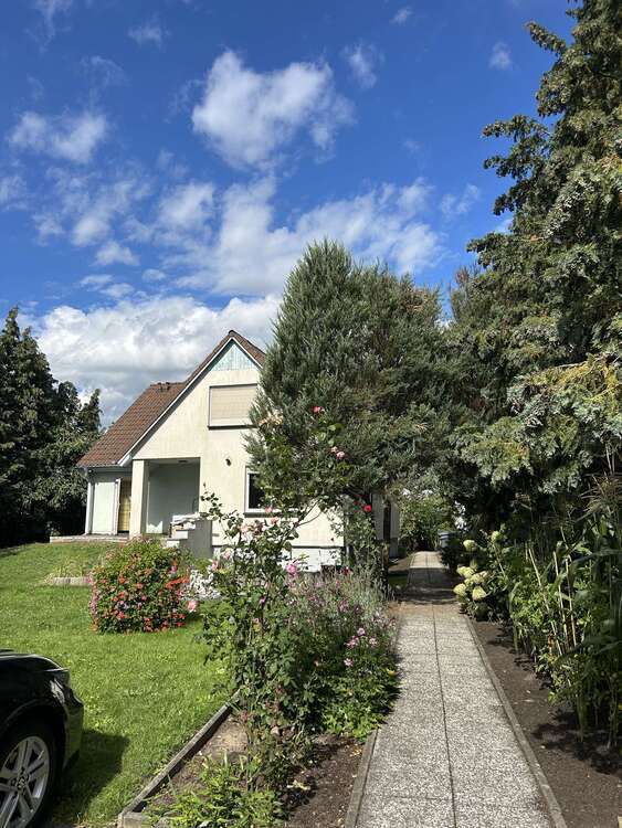 Haus zum Mieten in Falkensee 2.500 € 170 m²