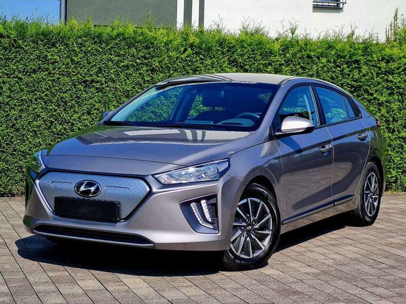 IONIQ