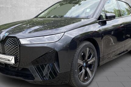 BMW iX 11.289 km 65.450 &euro; Quickborn 25451