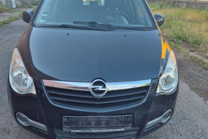 Opel Agila 141.752 km 850 &euro; Dietzenbach 63128