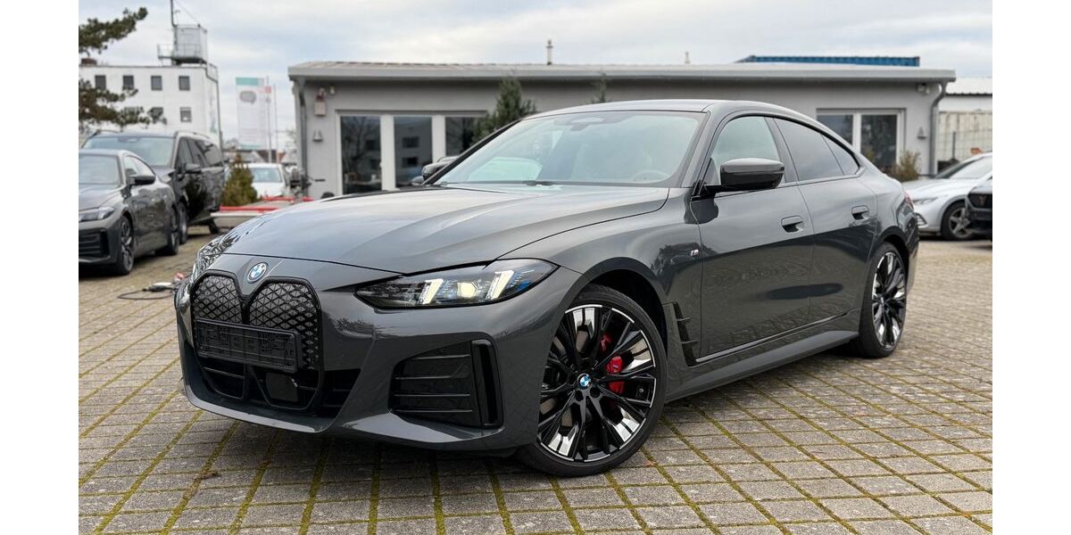 BMW i4 24.000 km 54.799 &euro; Mühlheim am Main 63165