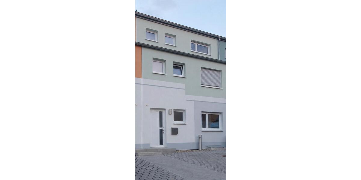 Reihenhaus Adelsdorf - 5 Zimmer, 163 m&sup2;, 594.000&euro; | Angebot:27021568