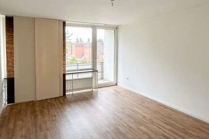 Wohnung zum Mieten in Oldenburg 575 € 57.36 m² 2.5 zimmer