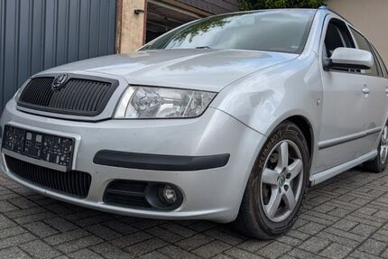 Skoda Fabia 182.400 km 2.900 &euro; Gillenfeld 54558