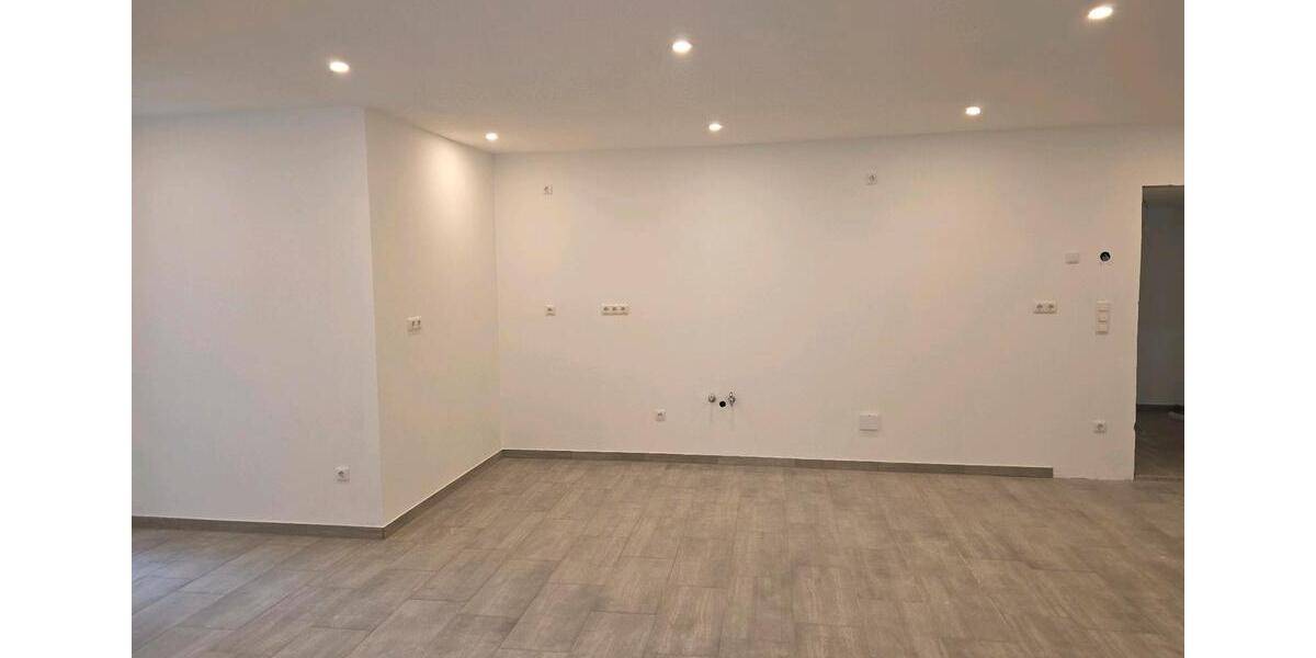 Erdgeschoßwohnung Mainburg - 1 Zimmer, 75 m&sup2;, 900&euro; | Angebot:25893535