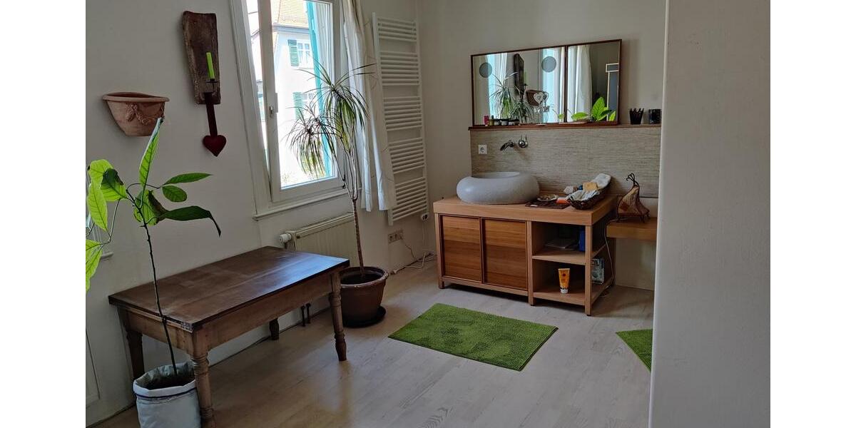 Maisonettenwohnung Tübingen Derendingen - 4 Zimmer, 160 m&sup2;, 2.500&euro; | Angebot:25407829