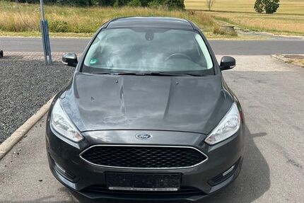 Ford Focus 155.000 km 4.200 &euro; Vollersroda 99438