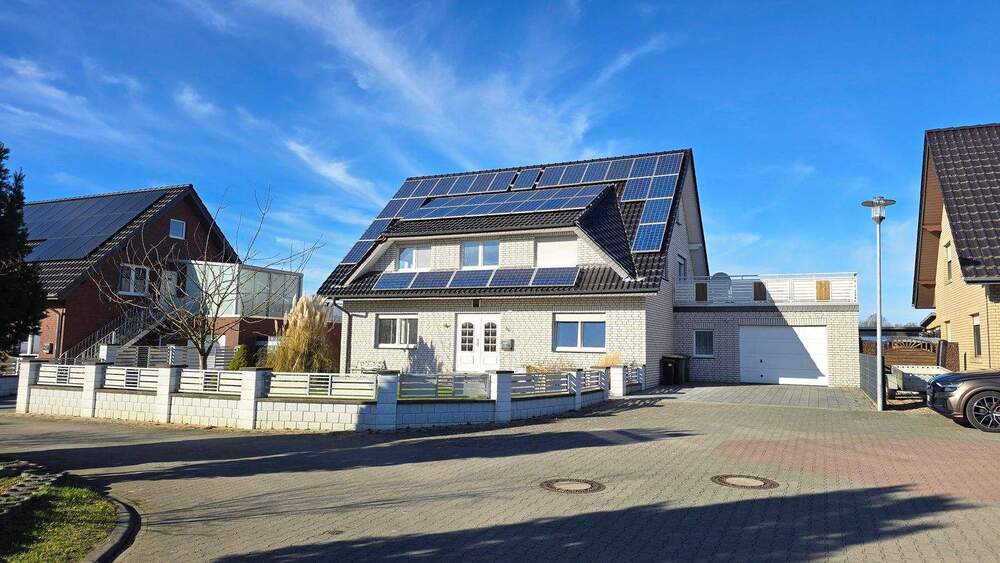 Einfamilienhaus Bad Essen Wimmer - 8 Zimmer, 216 m&sup2;, 379.000&euro; | Angebot:25409908