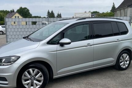 VW Touran 111.000 km 12.290 &euro; Neuruppin 16816