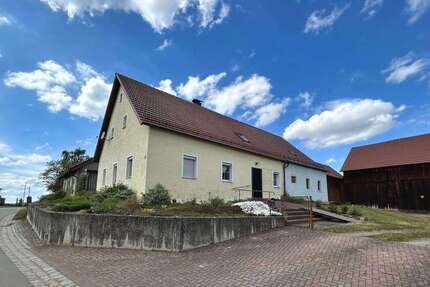 Haus Bodenwöhr - 4 Zimmer, 136 m&sup2;, 348.000&euro; | Angebot:26759516