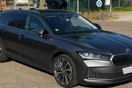 Skoda Superb 224.000 km 26.750 &euro; Lahr 77933