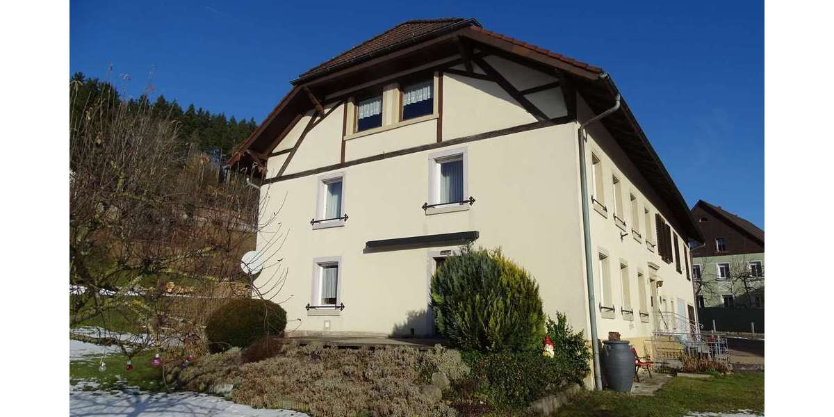 Einfamilienhaus Bonndorf - 9 Zimmer, 228 m&sup2;, 399.000&euro; | Angebot:25392625