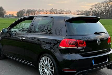 VW Golf 177.000 km 7.499 &euro; Rheine 48429