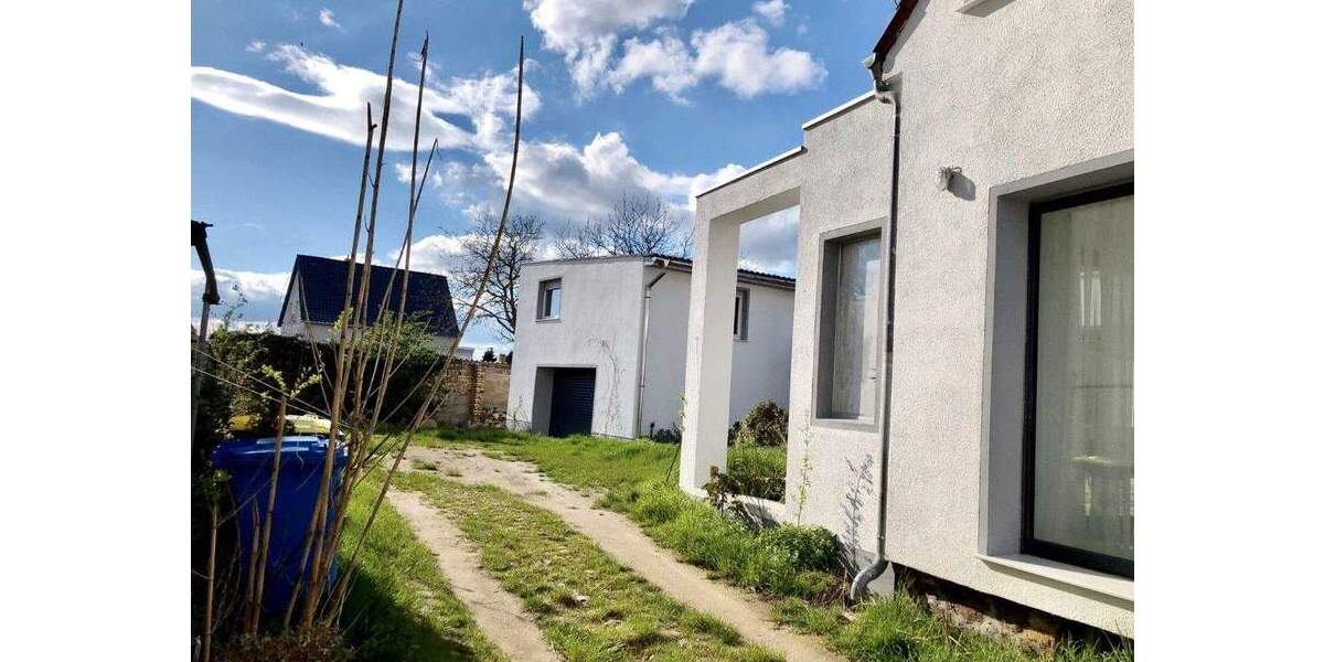 Bei Leipzig, Südlage Garten EFH, Doppelgarage 4 zimmer