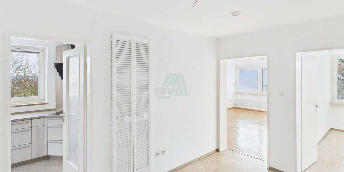 Etagenwohnung Amberg - 3 Zimmer, 77 m&sup2;, 198.000&euro; | Angebot:25732161