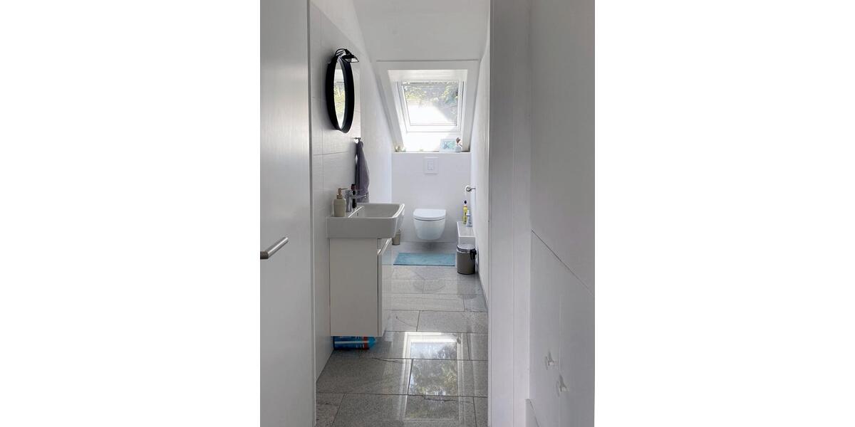 Dachgeschoßwohnung Warstein - 3 Zimmer, 100 m&sup2;, 695&euro; | Angebot:26664057
