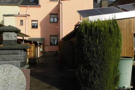 Haus Treuen - 245.000&euro; | Angebot:24180708