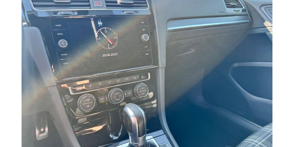 VW Golf 125.000 km 19.900 € Puchheim 82178